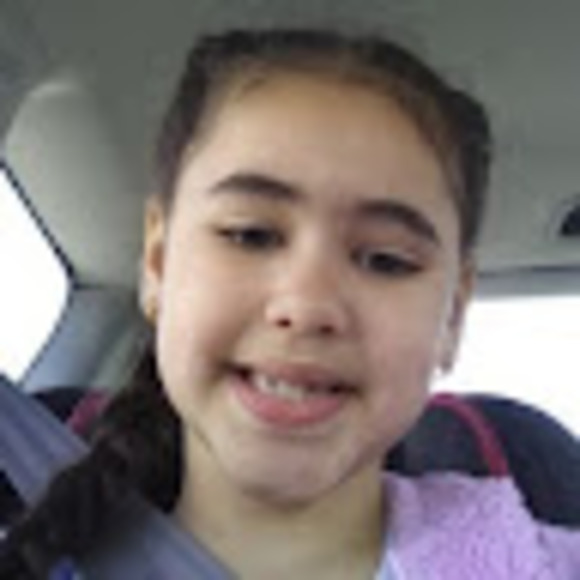 Meet your Posher, Justina - Picture 1 of 1